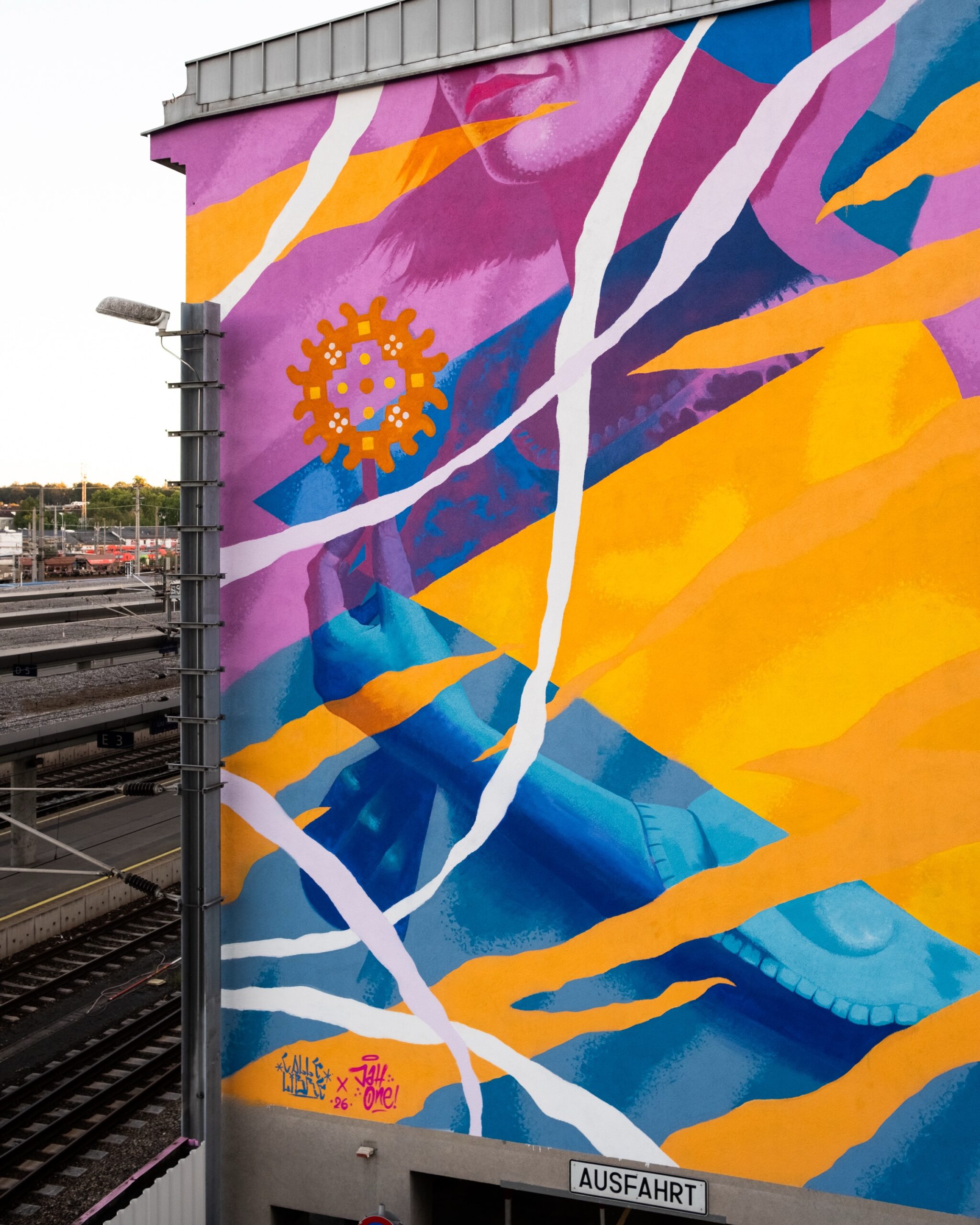 Photo by Calle Libre Street Art on September 24, 2026. May be art of text.