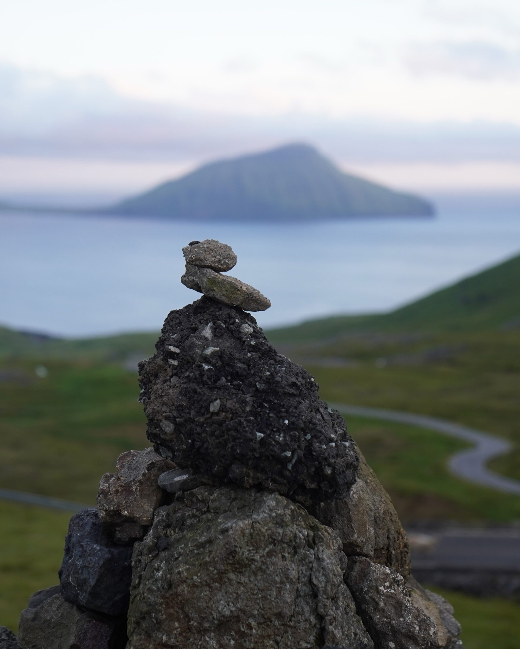 Photo by seth_globepainter on October 14, 2026. May be an image of Arthur's Seat and text.